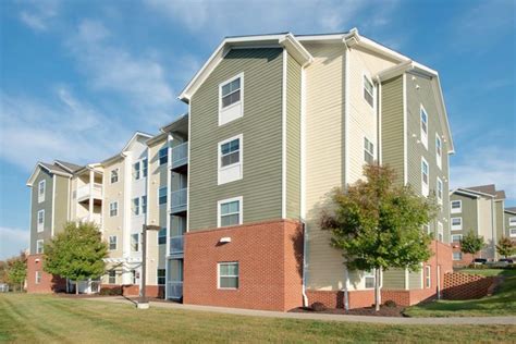 West run apartments - Your Commute: 30+ minute. Student Recreation Center. 3.6 mi/1 hour 19 mins. West Run located in Morgantown, West Virginia, is a great rental option for West Virginia University students looking for their next place to call home. This apartment building is a short 30+ minute walk to campus . There are 4 bedroom units. 